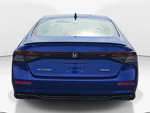 Used 2024 Honda Accord Sport image 7