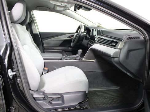 Used 2025 Toyota Camry LE w/ Convenience Package FWD image 19