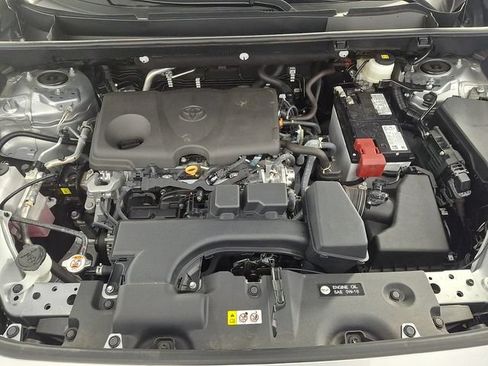 Used 2025 Toyota RAV4 XLE w/ Convenience Package FWD image 36