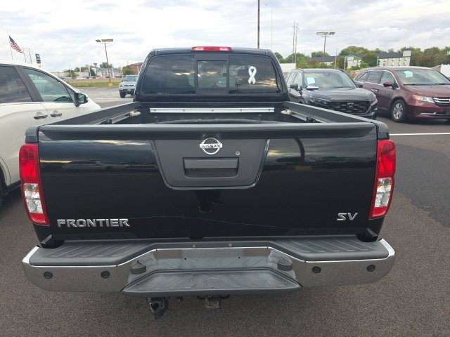 Used 2013 Nissan Frontier SV w/ SV Value Truck Pkg RWD image 3