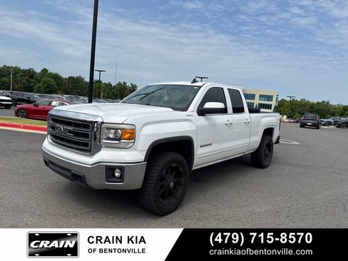 Used 2015 GMC Sierra 1500 SLE w/ SLE Value Package AWD/4WD image 17