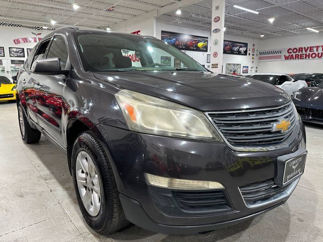 Used 2013 Chevrolet Traverse LS FWD image 4
