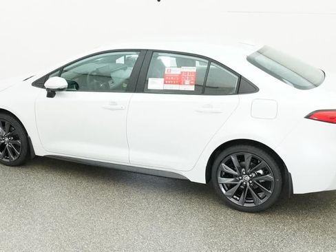 New 2026 Toyota Corolla SE FWD image 4