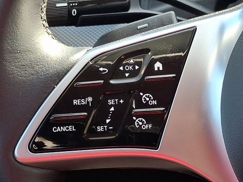 Certified 2025 Mercedes-Benz C 300 4MATIC Sedan image 21