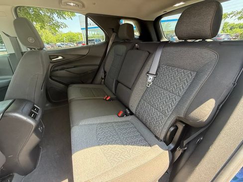 Used 2022 Chevrolet Equinox LT AWD/4WD image 23