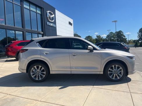 New 2025 MAZDA CX-5 AWD 2.5 S w/ Premium Plus Pkg image 3