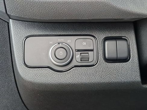 Used 2024 Mercedes-Benz Sprinter 3500 image 24