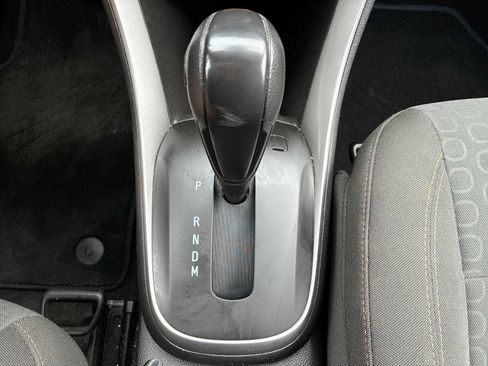 Certified 2020 Chevrolet Trax LS w/ Tint and Cruise Package image 15