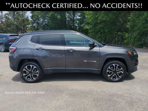 Used 2023 Jeep Compass Limited w/ Sun and Sound Group AWD/4WD image 3