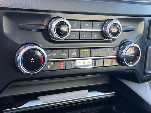 Used 2024 Ford F450 Limited w/ FX4 Off-Road Package image 21