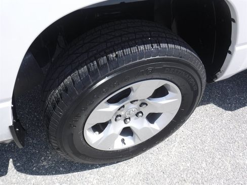 Used 2022 RAM 1500 Tradesman AWD/4WD image 4