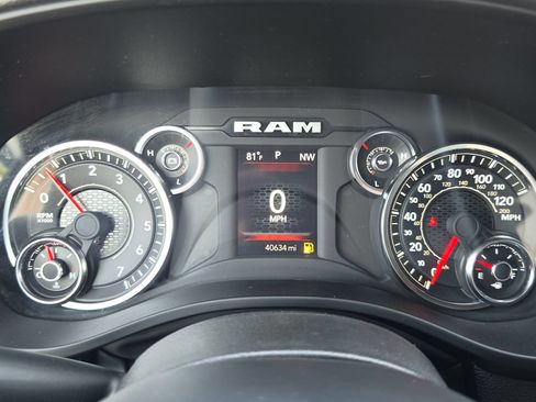 Used 2025 RAM 1500 Tradesman RWD image 21