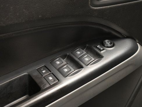 Used 2018 Chevrolet Colorado ZR2 w/ ZR2 Dusk Special Edition AWD/4WD image 35