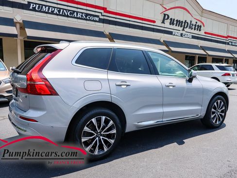 Used 2023 Volvo XC60 B5 Plus w/ Climate Package AWD/4WD image 6