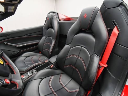 Used 2019 Ferrari 488 Spider Rosso Corsa image 53