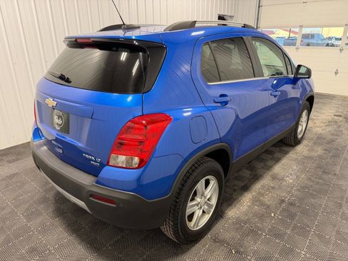 Used 2016 Chevrolet Trax LT w/ LT Convenience Package image 6