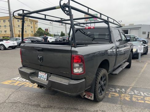 Used 2022 RAM 2500 Big Horn w/ Night Edition AWD/4WD image 3