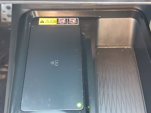 Certified 2025 Toyota Camry SE image 31