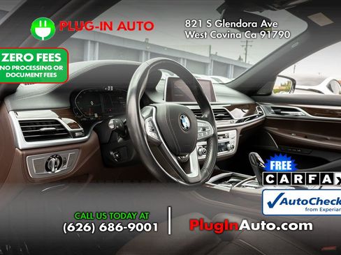 Used 2020 BMW 750i xDrive AWD/4WD image 7