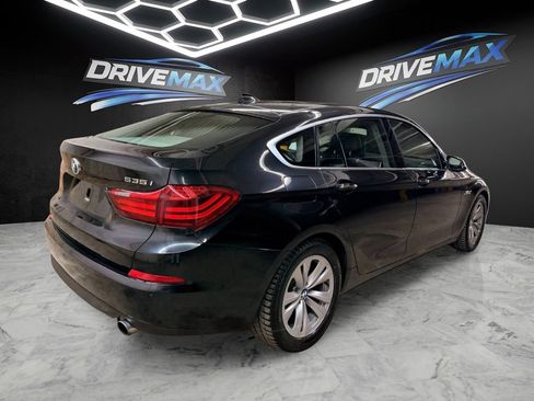 Used 2017 BMW 535i Gran Turismo xDrive w/ Luxury Seating Package AWD/4WD image 5