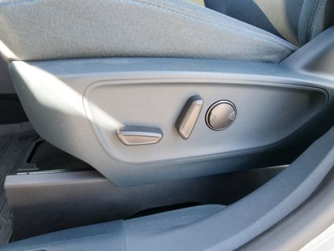 Used 2025 Ford Maverick XLT w/ XLT Luxury Package image 17