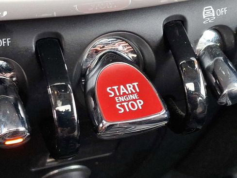 Used 2020 MINI Cooper Countryman S w/ Storage Package image 23