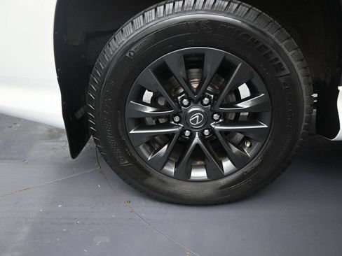 Used 2020 Lexus GX 460 Premium w/ Premium Package AWD/4WD image 42