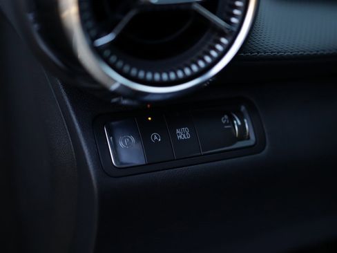 New 2026 Chevrolet Equinox LT w/ Convenience Package II image 10