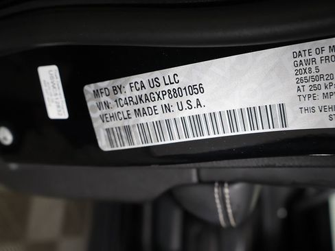 Used 2023 Jeep Grand Cherokee L Laredo AWD/4WD image 48