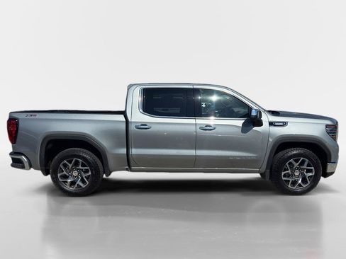 Used 2025 GMC Sierra 1500 SLT w/ SLT Premium Plus Package AWD/4WD image 6