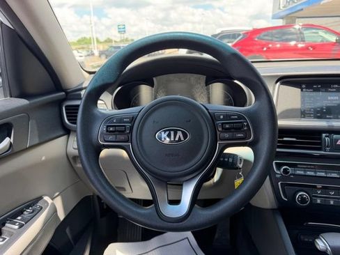 Used 2018 Kia Optima LX w/ Convenience Package FWD image 11