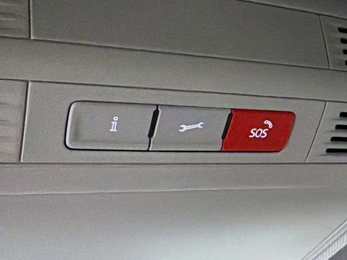 New 2026 Volkswagen Taos S image 29