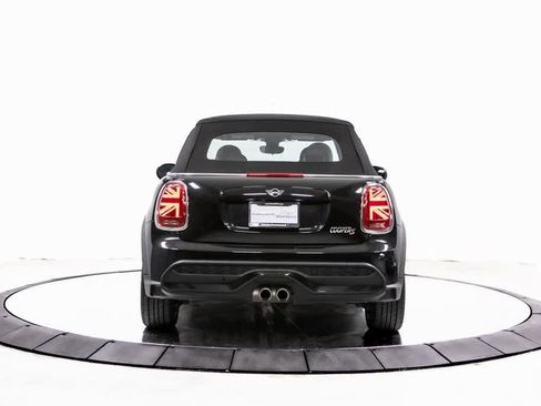 Used 2022 MINI Cooper S image 8