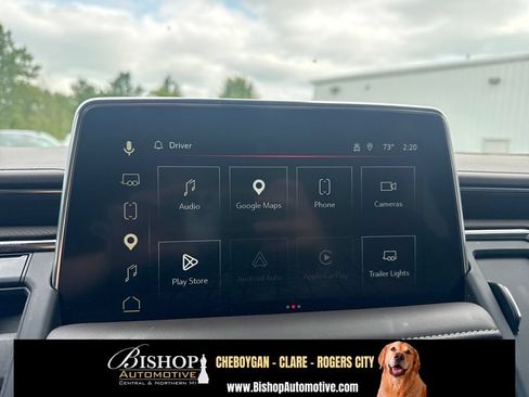 Used 2024 GMC Yukon SLT w/ SLT Luxury Package AWD/4WD image 25