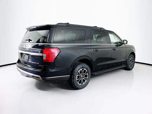 Used 2024 Ford Expedition Max XLT image 9
