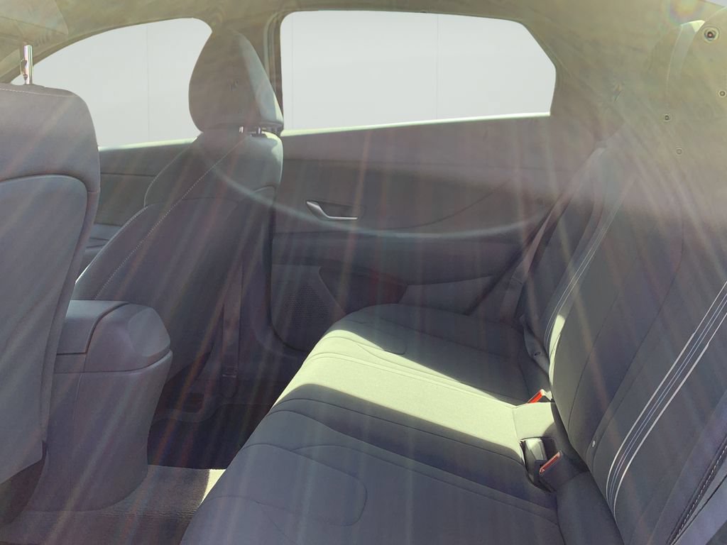 Certified 2023 Hyundai Elantra SEL FWD image 20