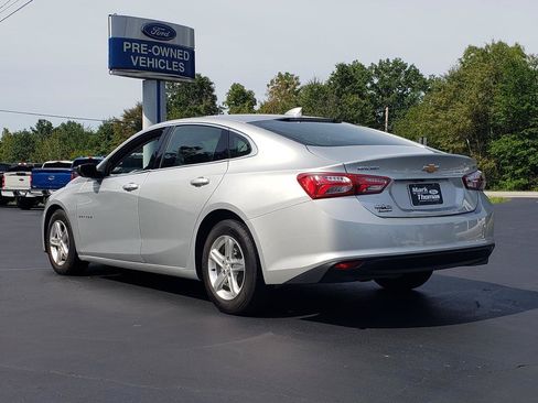 Used 2022 Chevrolet Malibu LT FWD image 8