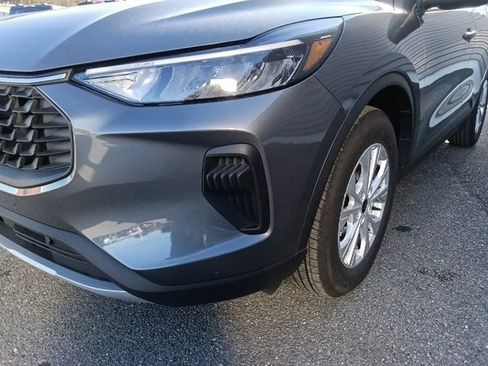 Used 2025 Ford Escape Active image 9