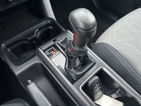 Used 2022 Toyota Tacoma TRD Off-Road w/ Technology Package image 61