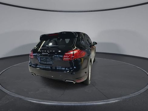 Used 2014 Porsche Cayenne AWD/4WD image 10