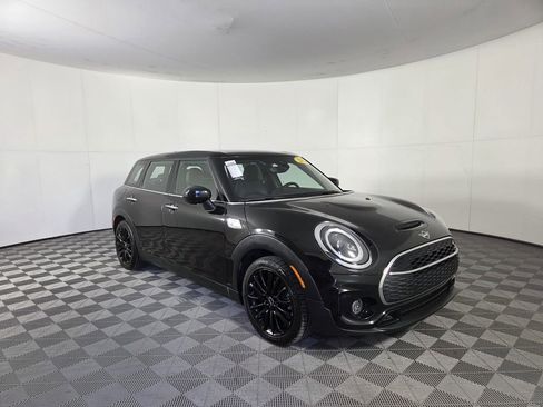 Used 2022 MINI Cooper Clubman S FWD image 2