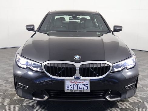 Used 2020 BMW 330i Sedan w/ Convenience Package RWD image 2