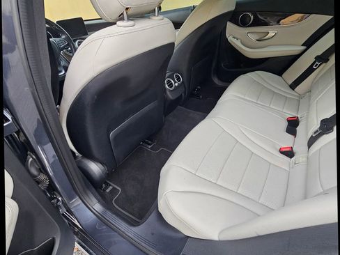 Used 2016 Mercedes-Benz C 300 4MATIC Sedan image 26