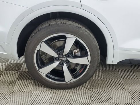 Certified 2023 Audi Q5 2.0T Premium Plus w/ Premium Plus Package image 14