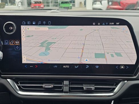 New 2026 Chevrolet Equinox EV LT image 13