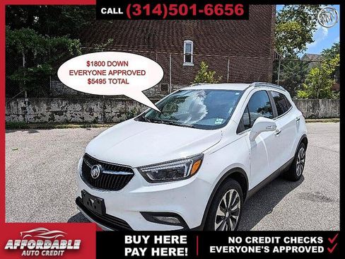 Used 2017 Buick Encore Essence FWD image 1