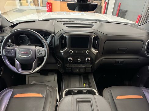 Certified 2021 GMC Sierra 2500 AT4 w/ AT4 Premium Plus Package image 13