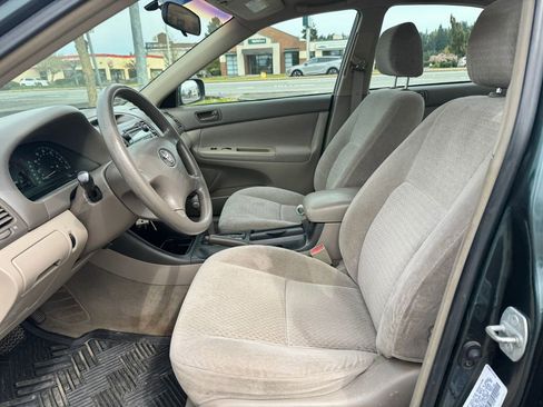 Used 2003 Toyota Camry LE FWD image 8