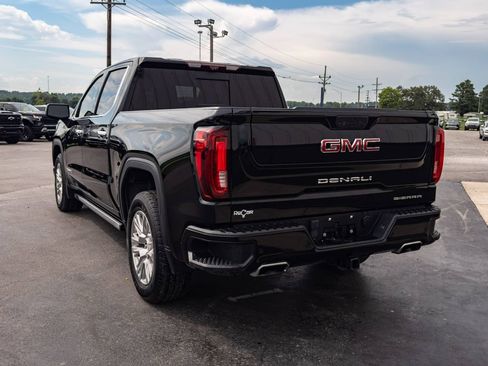 Used 2022 GMC Sierra 1500 Denali w/ Denali Reserve Package AWD/4WD image 3