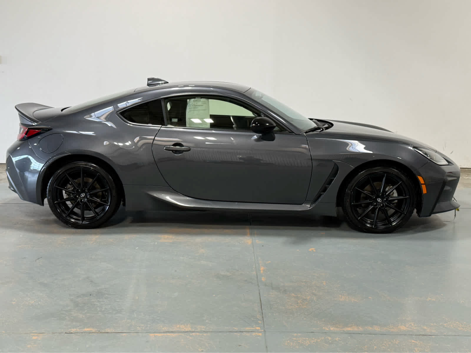 Used 2024 Toyota GR86 Premium RWD image 6